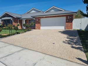 Exposed aggregate re-seal 3