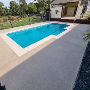 spray pave pool